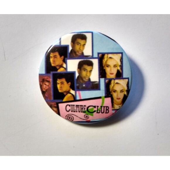 Culture Club Boy George 1984 Pin Badge Button Pinback Vintage Retro Group Shot - Picture 1 of 2